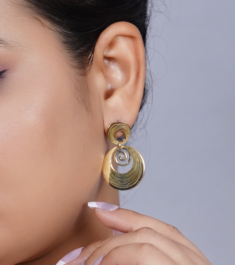Spiral Anti-Tarnish Round Stud Earrings view 2